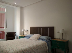 Гостиница Apartamento Estación Tren Ourense  Оренсе